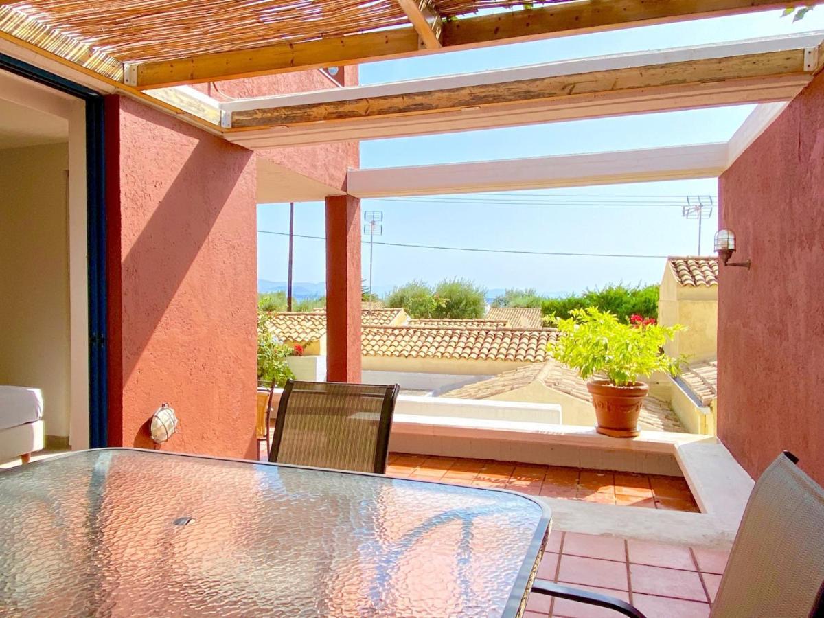 Barbati Beach Minivillas With Pool By Dadovillas Exterior foto