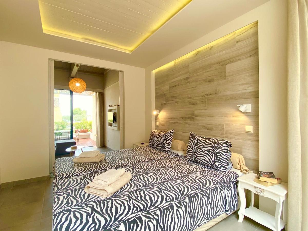 Barbati Beach Minivillas With Pool By Dadovillas Exterior foto